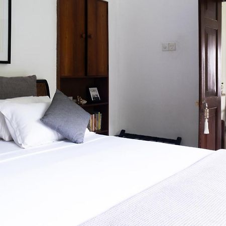 "27" Spathodea- Oasis In The City Colombo Ngoại thất bức ảnh