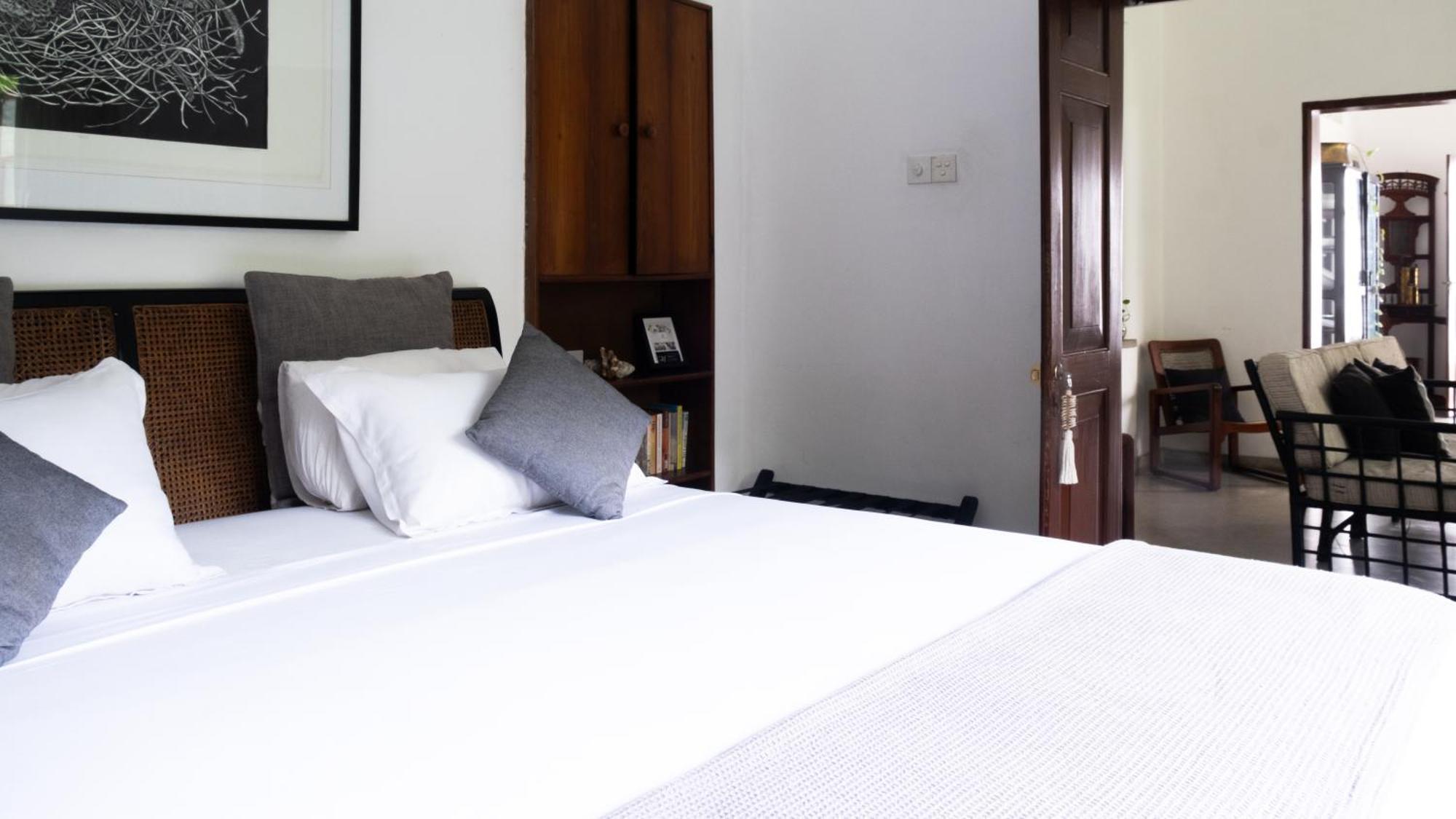 "27" Spathodea- Oasis In The City Colombo Ngoại thất bức ảnh