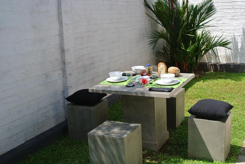 "27" Spathodea- Oasis In The City Colombo Phòng bức ảnh