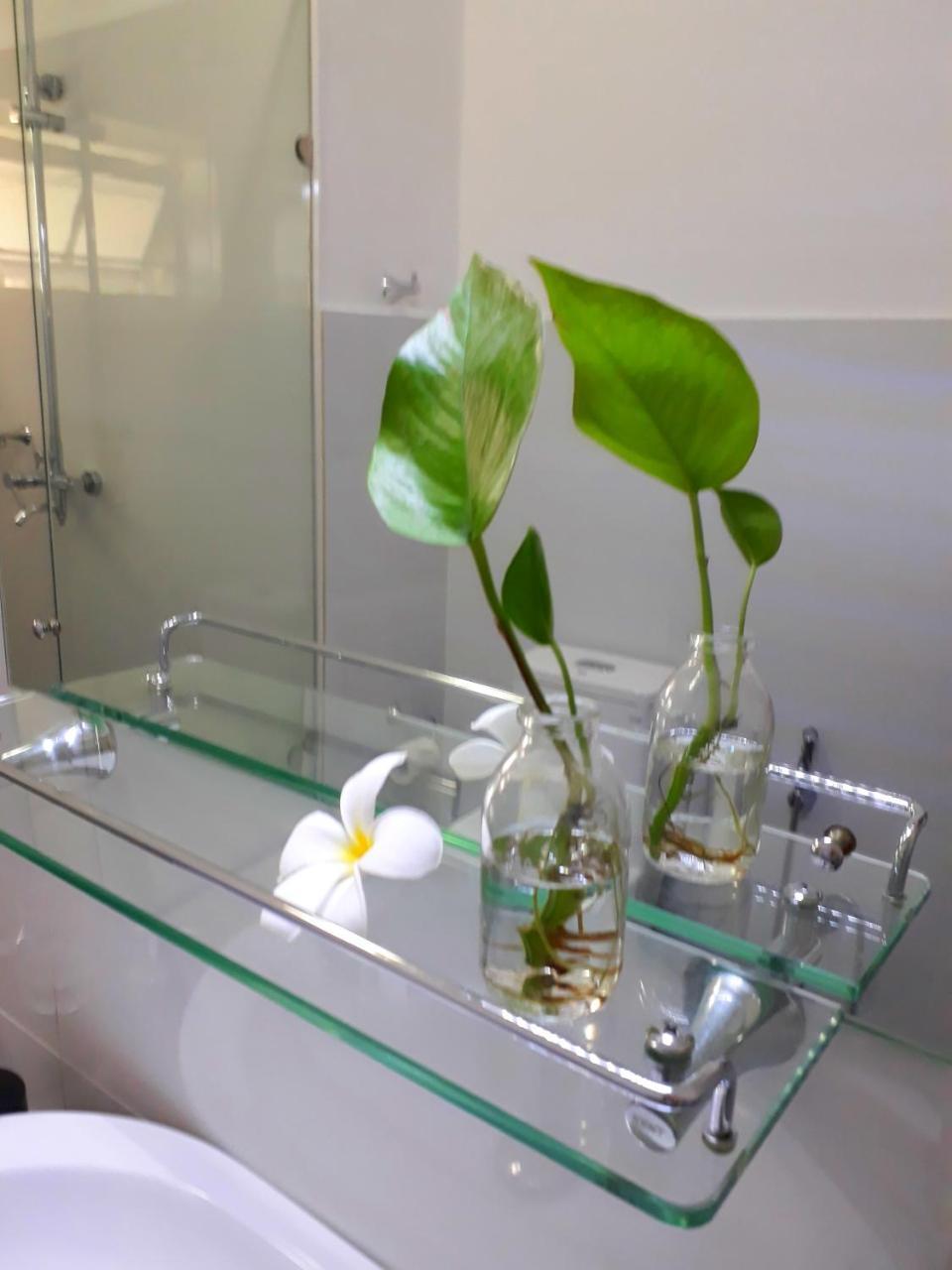 "27" Spathodea- Oasis In The City Colombo Ngoại thất bức ảnh