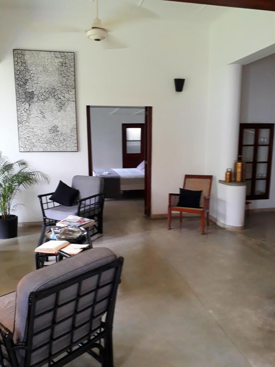 "27" Spathodea- Oasis In The City Colombo Ngoại thất bức ảnh